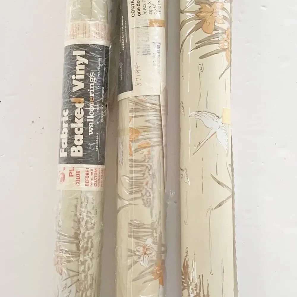 Vintage Beige Gold Crane Fabric Backed Vinyl Wallcovering SEALED x1